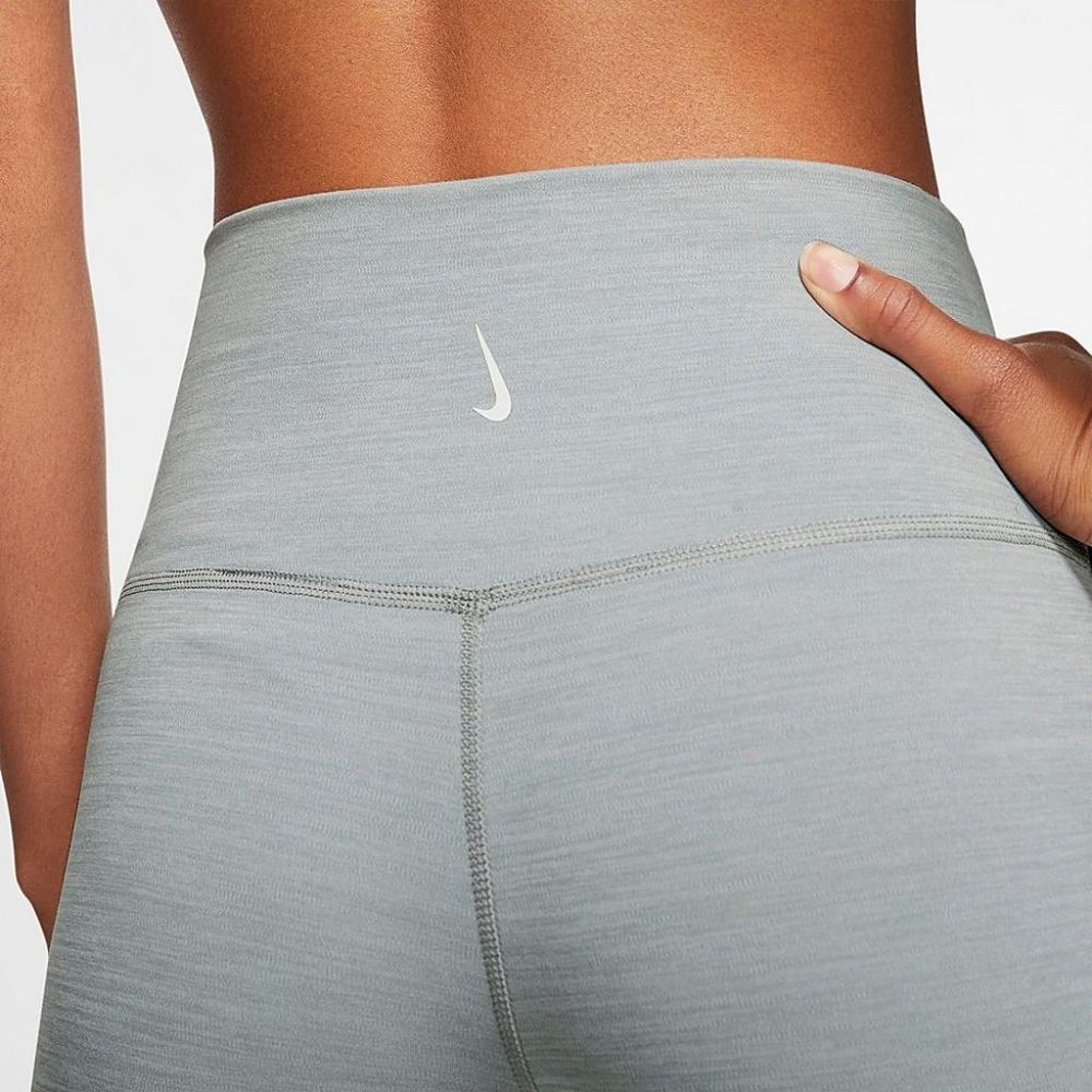 Nike Yoga Luxe High Waisted 7/8 Cropped Infinalon Leggings - Picture 4 of 8